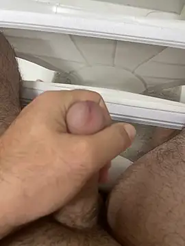 Snapshot of Heros2000 chatting on 30, 10, 2025 Heros2000 online show from 30, 10, 2025