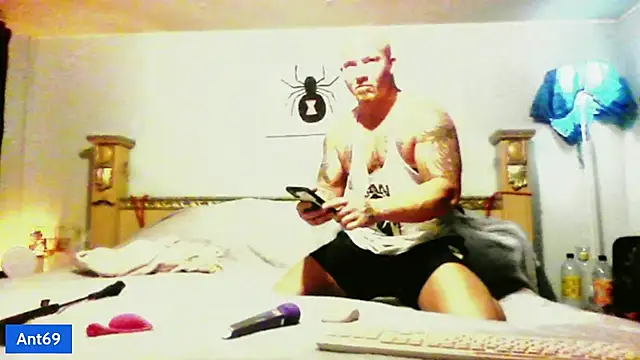 AntMeich6969 online show from 6, 10, 2025