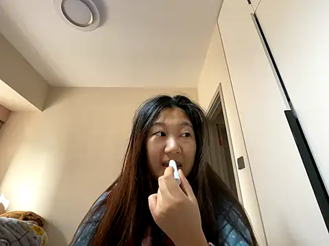 xena0501 online show from 18, 12, 2025