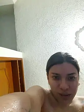 AmaiaSalvatore online show from 25, 4, 2026