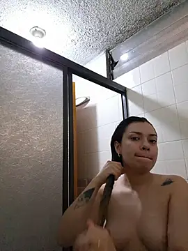 AmaiaSalvatore online show from 10, 6, 2026