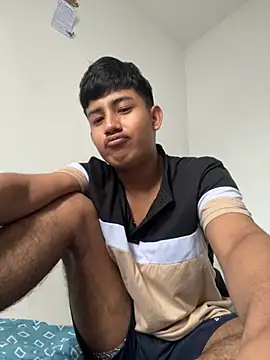 Snapshot of methme chatting on 28, 11, 2025 methme online show from 28, 11, 2025