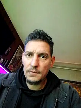 Snapshot of ARTANIS20 chatting on 25, 9, 2025 ARTANIS20 online show from 25, 9, 2025