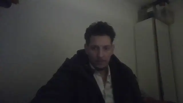 Snapshot of ARTANIS20 chatting on 11, 11, 2025 ARTANIS20 online show from 11, 11, 2025