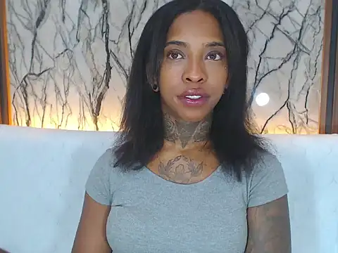 Pauline Fox online show from 2, 11, 2025