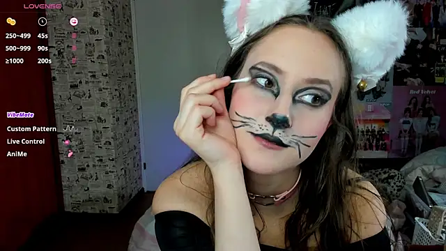 LucyRose3 online show from 31, 10, 2025