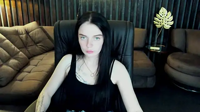 Olivia  Li online show from 6, 5, 2026