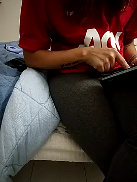 Snapshot of alicepavia22 chatting on 2, 10, 2025 alicepavia22 online show from 2, 10, 2025