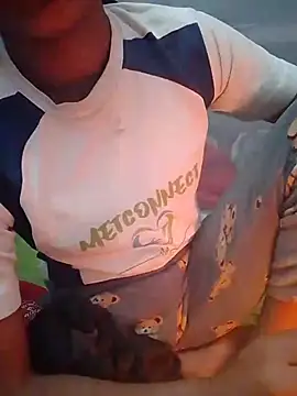 Snapshot of Mynidhiji chatting on 17, 12, 2025 Mynidhiji online show from 17, 12, 2025