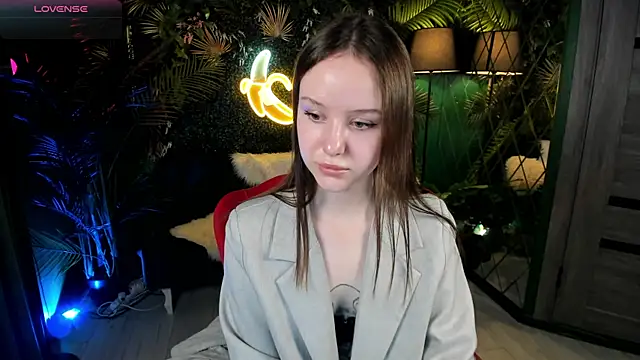 Snapshot of MarySparkle chatting on 2, 6, 2026 MarySparkle online show from 2, 6, 2026
