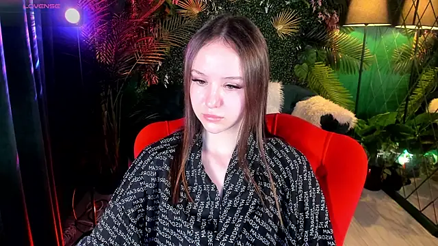 Snapshot of MarySparkle chatting on 7, 6, 2026 MarySparkle online show from 7, 6, 2026