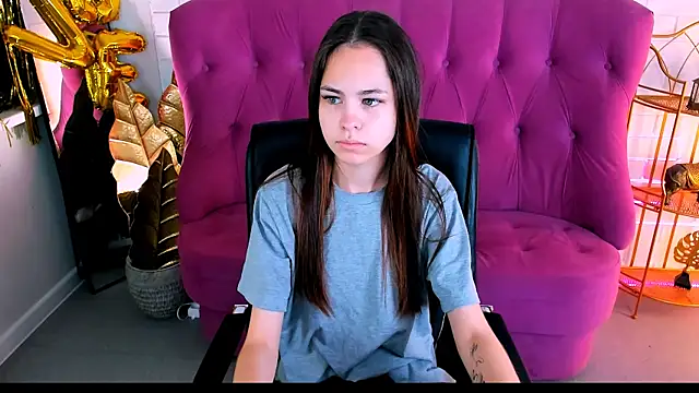 UliaNeer online show from 14, 10, 2025