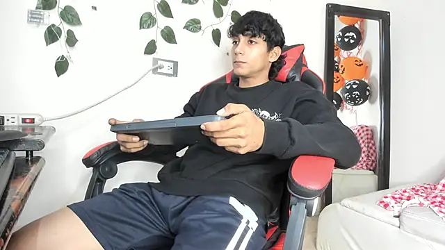 axel rousse2 online show from 5, 11, 2025