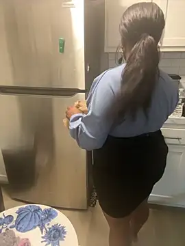 Juicystorm online show from 10, 10, 2025