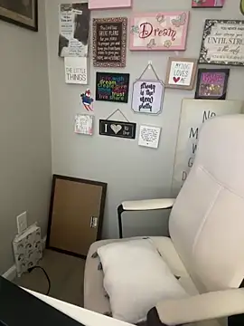 Juicystorm online show from 6, 2, 2026