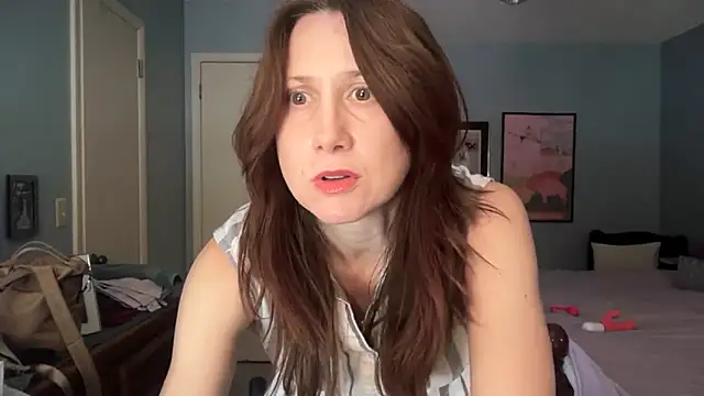 Snapshot of MommyGoddessL chatting on 15, 9, 2025 MommyGoddessL online show from 15, 9, 2025