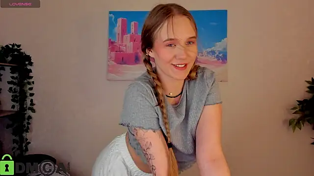 Snapshot of Casey_Sweeet chatting on 28, 4, 2026 Casey Sweeet online show from 28, 4, 2026