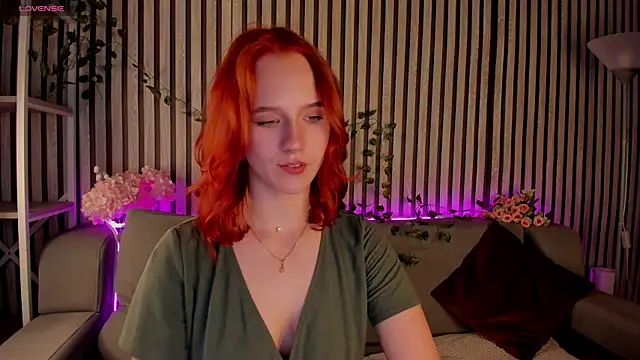 Snapshot of Casey_Sweeet chatting on 10, 6, 2026 Casey Sweeet online show from 10, 6, 2026