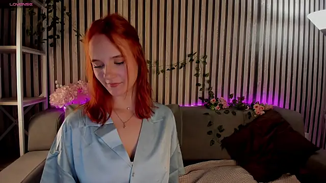 Snapshot of Casey_Sweeet chatting on 12, 6, 2026 Casey Sweeet online show from 12, 6, 2026