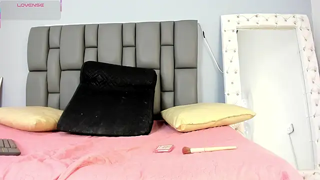  jasmine blush online show from 28, 9, 2025