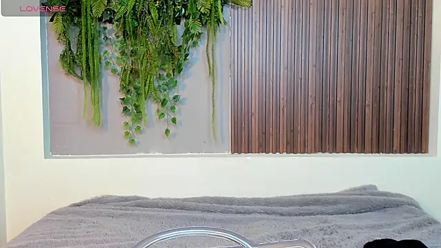 Dakotaferreti online show from 30, 9, 2025