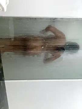 Dakotaferreti online show from 25, 10, 2025