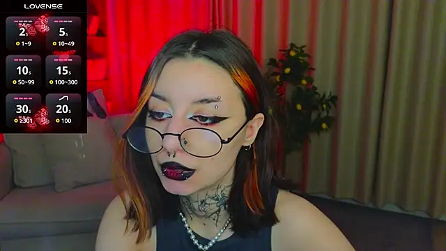 Mistress  Marcelline online show from 27, 4, 2026