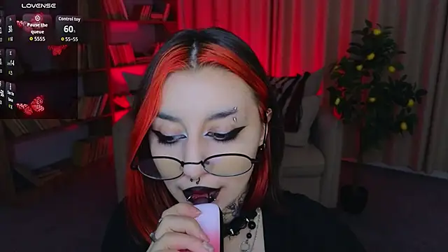 Mistress  Marcelline online show from 28, 5, 2026