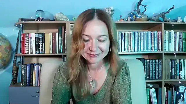 Foxilady357 online show from 11, 10, 2025