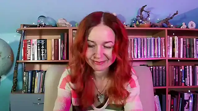 Foxilady357 online show from 19, 12, 2025