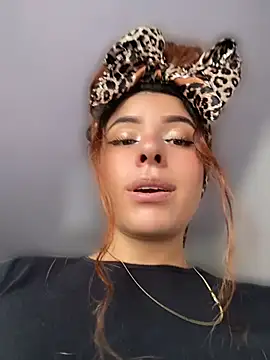 Snapshot of haally-mll chatting on 9, 6, 2026 haally-mll online show from 9, 6, 2026