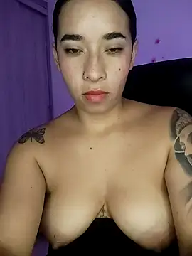 Valenn fernandez online show from 25, 6, 2026