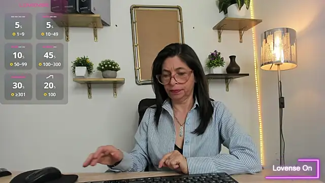 SabinaDeluxe cg online show from 16, 10, 2025