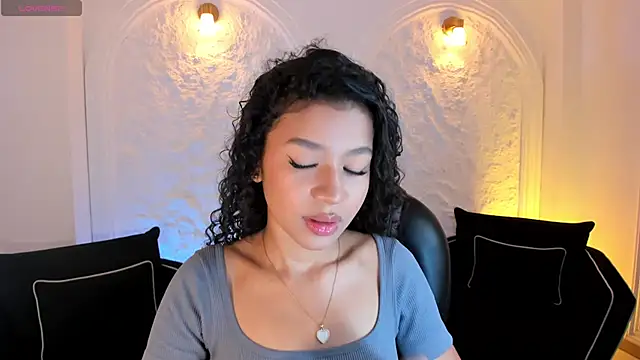 SophieHouston  online show from 25, 9, 2025