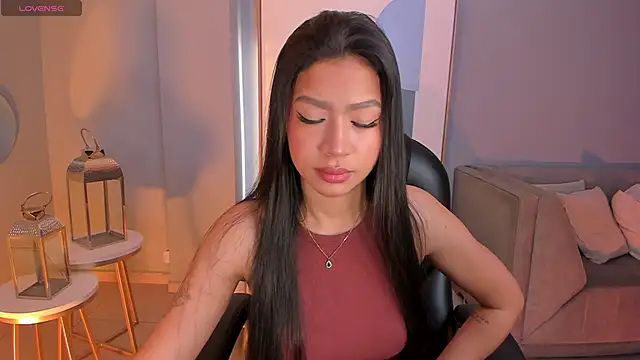 SophieHouston  online show from 15, 6, 2026