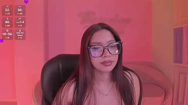 SophieHouston  online show from 7, 7, 2026