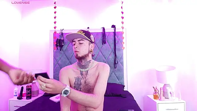 Asha zuri and adam online show from 10, 2, 2026