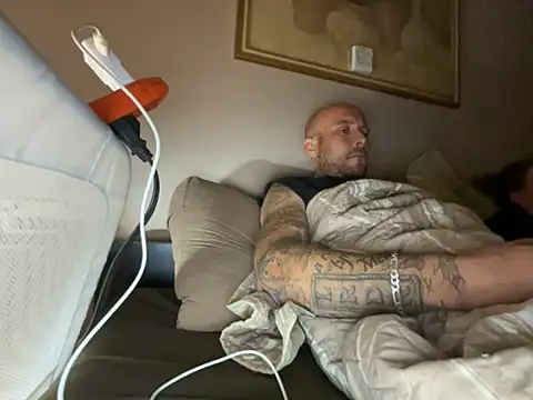 curis4270panda online show from 9, 10, 2025