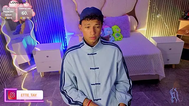 Ette tay online show from 9, 3, 2026