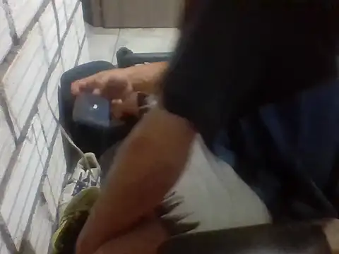 santiii   12 online show from 19, 12, 2025