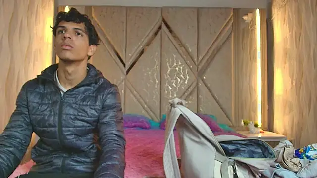 Hotcouple 222 online show from 26, 2, 2026