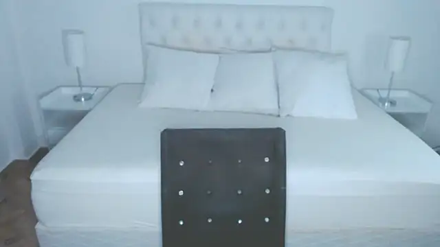 mr hunterx online show from 25, 4, 2026