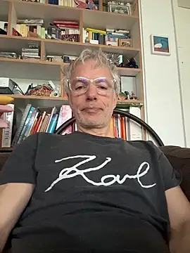 SexyLeon8 online show from 24, 4, 2026