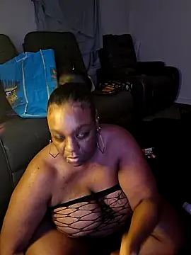 Thickkemzz41 online show from 22, 4, 2026