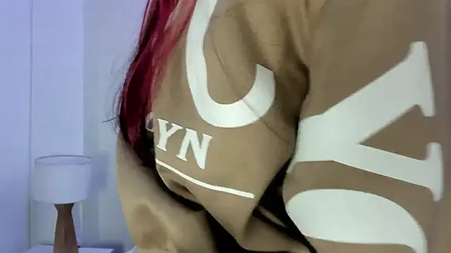 ximena vasquez8 online show from 24, 11, 2025