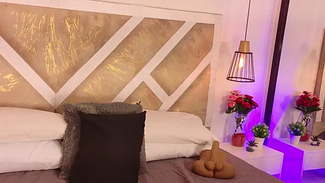 ximena vasquez8 online show from 12, 6, 2026
