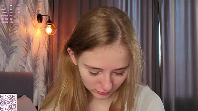 ElvinaRose online show from 4, 5, 2026