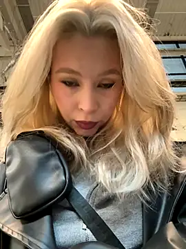 Cum girlss online show from 17, 10, 2025