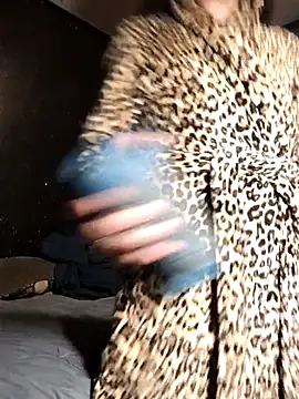 Snapshot of butterflykhash89 chatting on 5, 12, 2025 butterflykhash89 online show from 5, 12, 2025