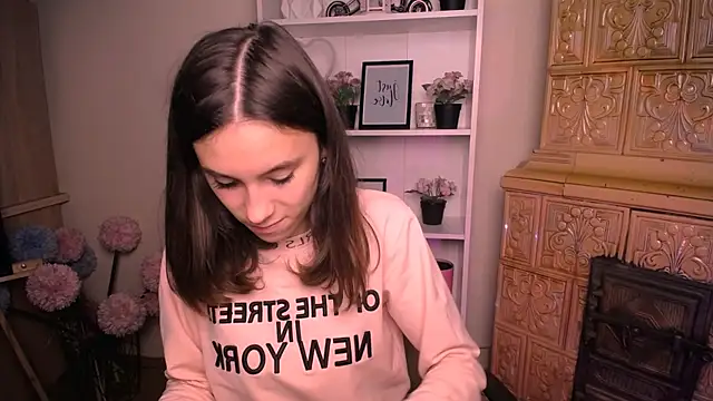 RosaRay  online show from 22, 7, 2026